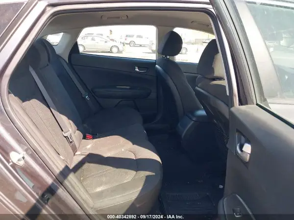 5XXGT4L31KG289412 2019 KIA OPTIMA - Image 8
