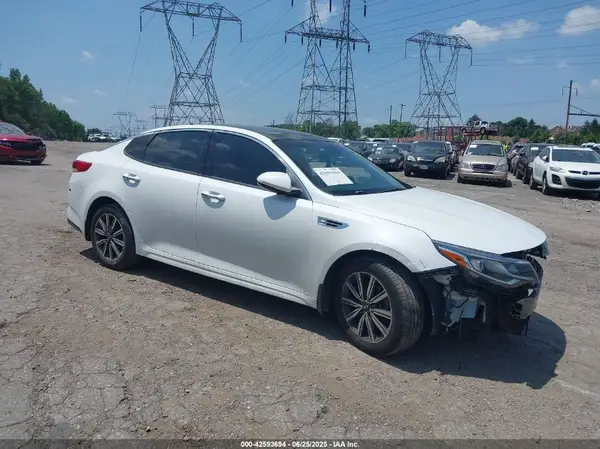 5XXGT4L31KG297123 2019 KIA OPTIMA - Image 1