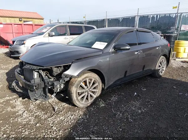 5XXGT4L31KG299938 2019 KIA OPTIMA - Image 2