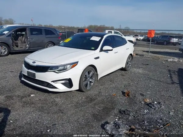 5XXGT4L31KG301090 2019 KIA OPTIMA - Image 2