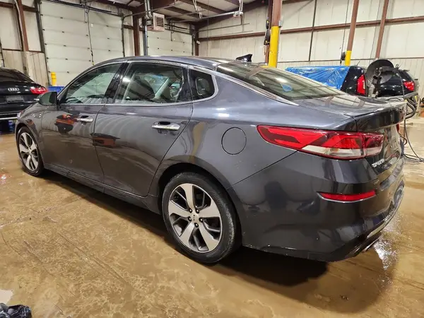 5XXGT4L31KG302983 2019 KIA OPTIMA - Image 2