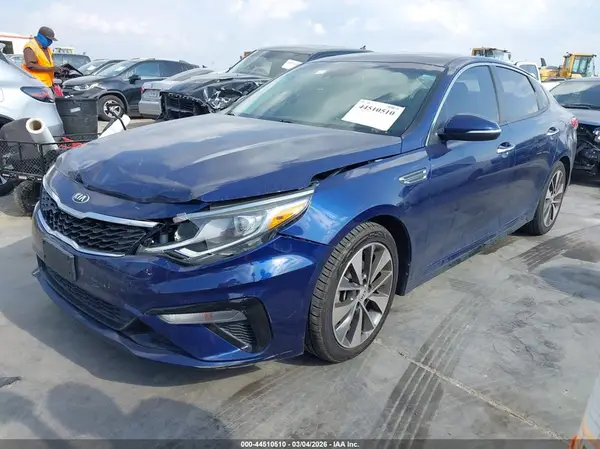 5XXGT4L31KG303812 2019 KIA OPTIMA - Image 2