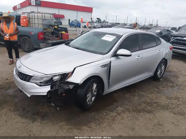 5XXGT4L31KG309688 2019 KIA OPTIMA - Image 2