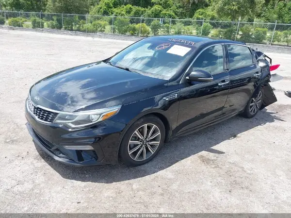 5XXGT4L31KG312560 2019 KIA OPTIMA - Image 2