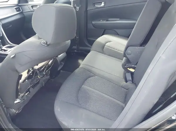 5XXGT4L31KG312560 2019 KIA OPTIMA - Image 8