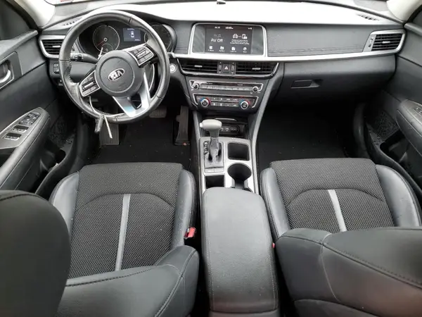 5XXGT4L31KG315944 2019 KIA OPTIMA - Image 8