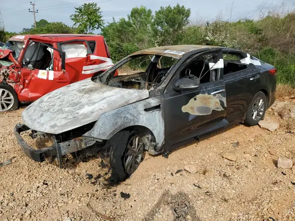 5XXGT4L31KG319153 2019 KIA OPTIMA - Image 1