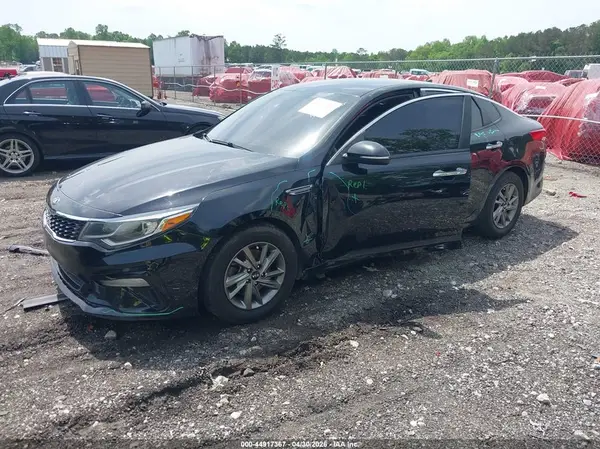 5XXGT4L31KG320657 2019 KIA OPTIMA - Image 2