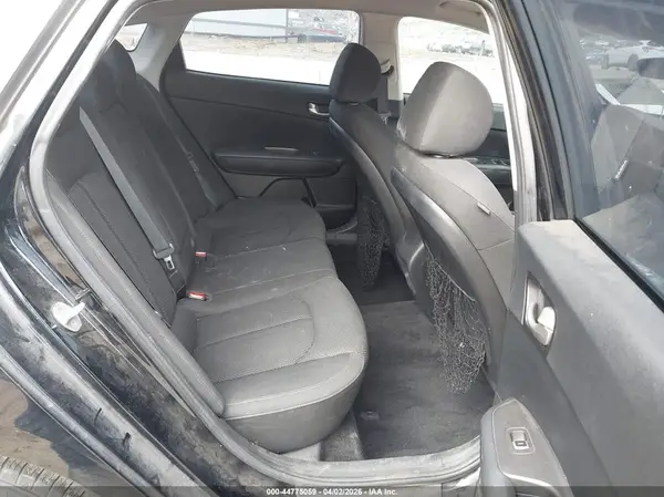5XXGT4L31KG323400 2019 KIA OPTIMA - Image 8