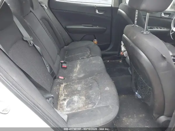 5XXGT4L31KG323493 2019 KIA OPTIMA - Image 8