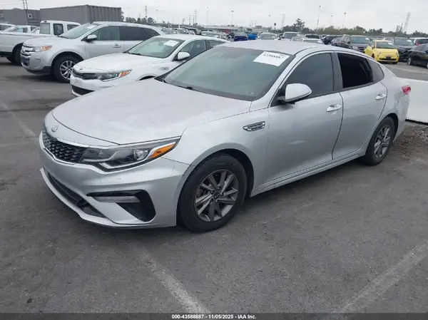 5XXGT4L31KG324014 2019 KIA OPTIMA - Image 2