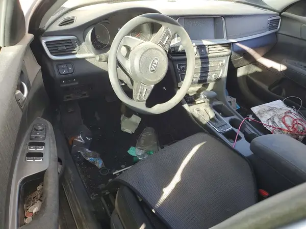 5XXGT4L31KG325261 2019 KIA OPTIMA - Image 8