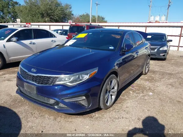 5XXGT4L31KG328631 2019 KIA OPTIMA - Image 2