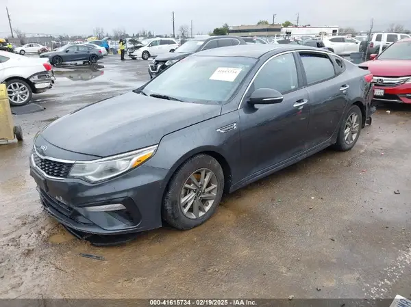 5XXGT4L31KG329911 2019 KIA OPTIMA - Image 2