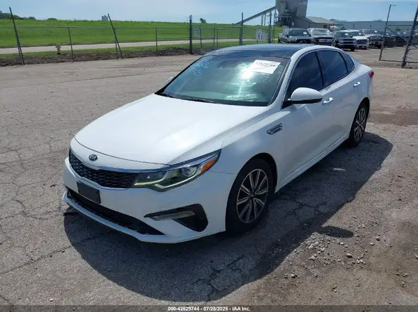 5XXGT4L31KG330704 2019 KIA OPTIMA - Image 2
