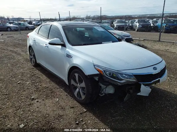 5XXGT4L31KG334865 2019 KIA OPTIMA - Image 1