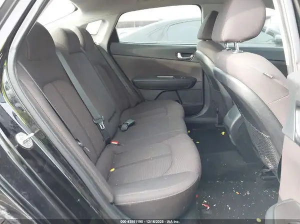 5XXGT4L31KG336857 2019 KIA OPTIMA - Image 8