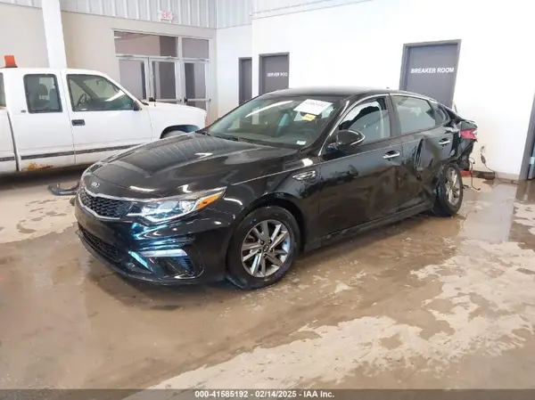 5XXGT4L31KG342402 2019 KIA OPTIMA - Image 2