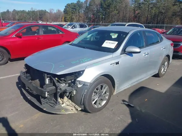 5XXGT4L31KG343050 2019 KIA OPTIMA - Image 2