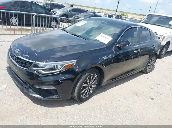 5XXGT4L31KG346630 2019 KIA OPTIMA - Image 2