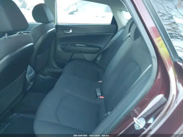 5XXGT4L31KG347485 2019 KIA OPTIMA - Image 8