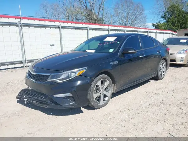 5XXGT4L31KG353576 2019 KIA OPTIMA - Image 2