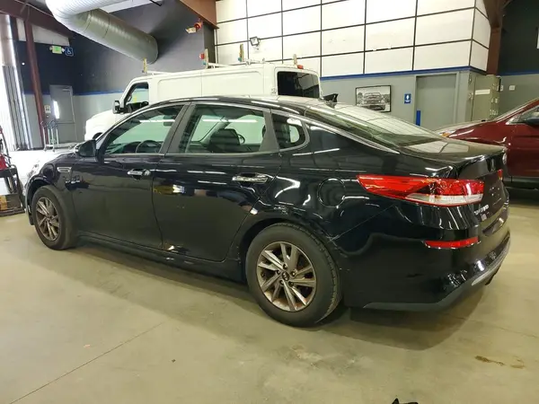 5XXGT4L31KG357417 2019 KIA OPTIMA - Image 2