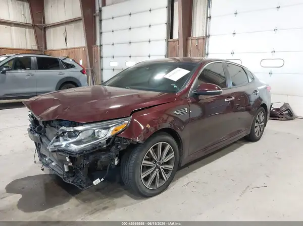 5XXGT4L31KG359264 2019 KIA OPTIMA - Image 2