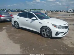 5XXGT4L31KG360477 2019 KIA OPTIMA