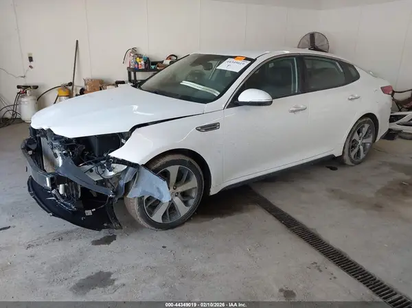5XXGT4L31KG366621 2019 KIA OPTIMA - Image 2