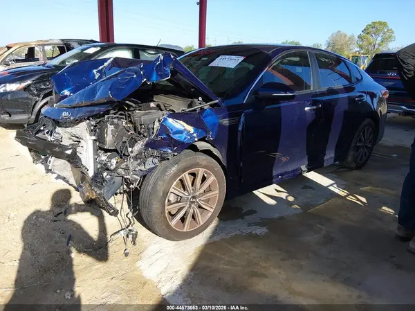 5XXGT4L31KG368899 2019 KIA OPTIMA - Image 2