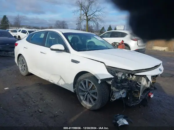 5XXGT4L31KG369096 2019 KIA OPTIMA - Image 1
