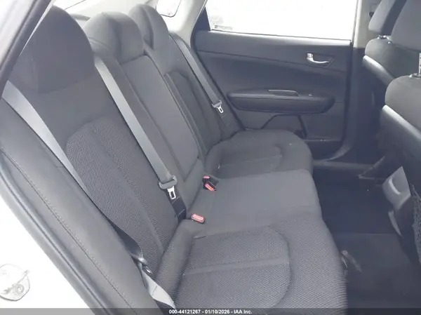 5XXGT4L31KG369230 2019 KIA OPTIMA - Image 8