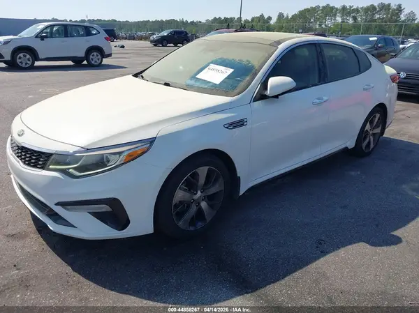 5XXGT4L31KG370779 2019 KIA OPTIMA - Image 2