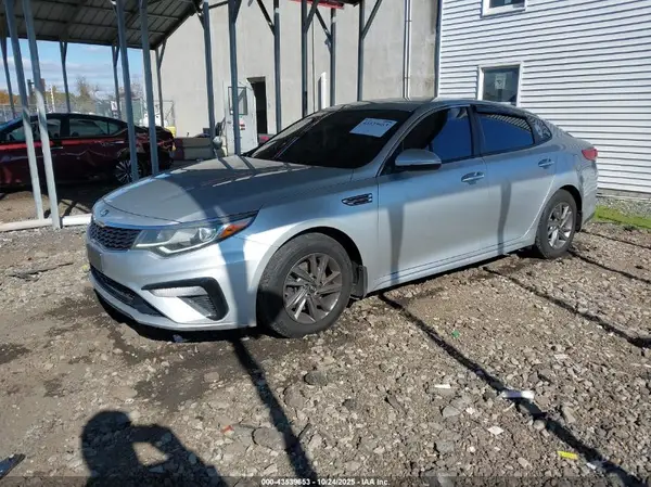 5XXGT4L31KG376050 2019 KIA OPTIMA - Image 2