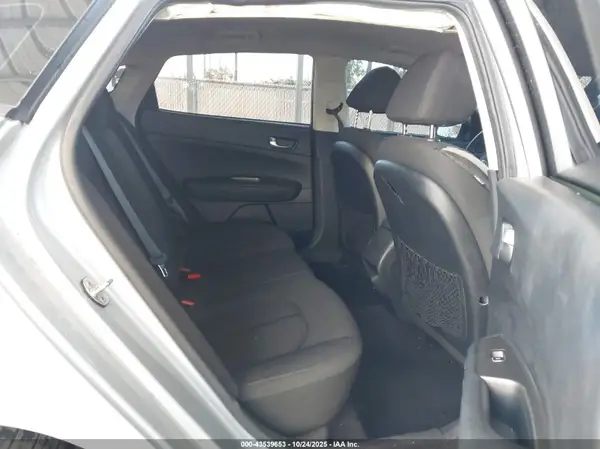 5XXGT4L31KG376050 2019 KIA OPTIMA - Image 8