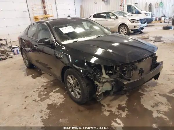 5XXGT4L31KG376856 2019 KIA OPTIMA - Image 1