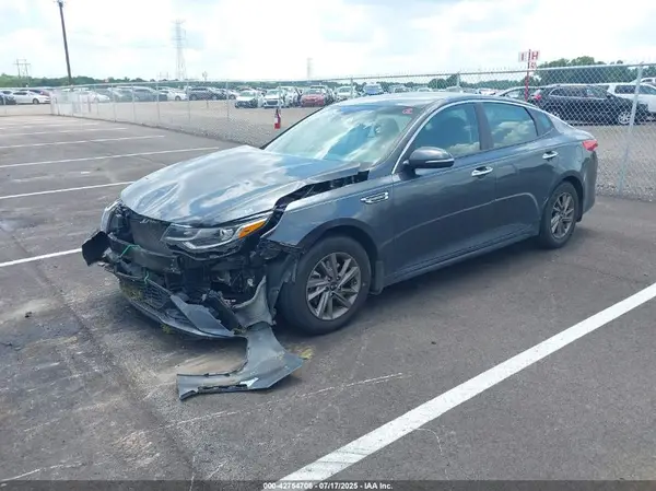 5XXGT4L31KG377697 2019 KIA OPTIMA - Image 2