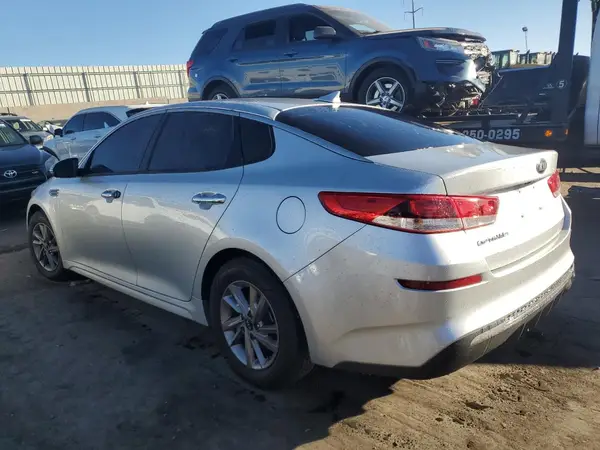 5XXGT4L31KG378204 2019 KIA OPTIMA - Image 2