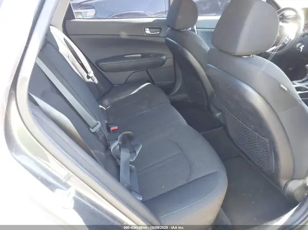 5XXGT4L31LG380343 2020 KIA OPTIMA - Image 8