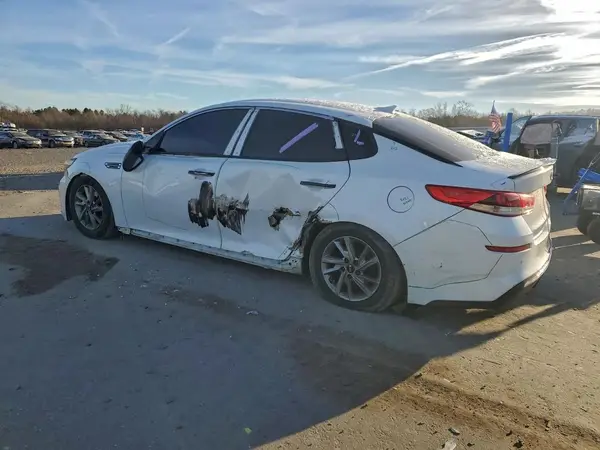 5XXGT4L31LG380567 2020 KIA OPTIMA - Image 2