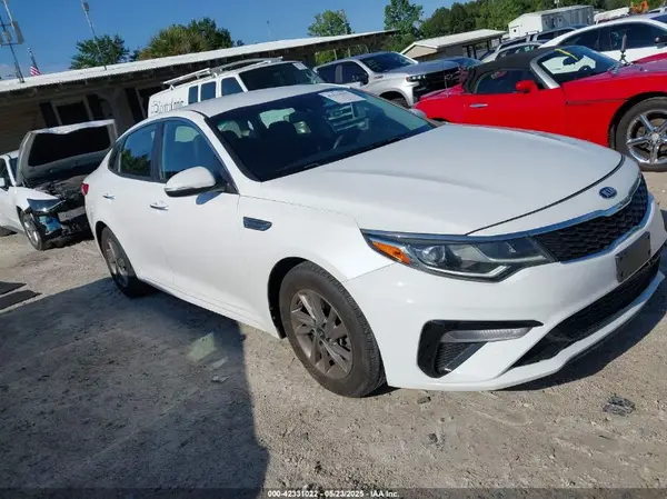 5XXGT4L31LG380634 2020 KIA OPTIMA - Image 1