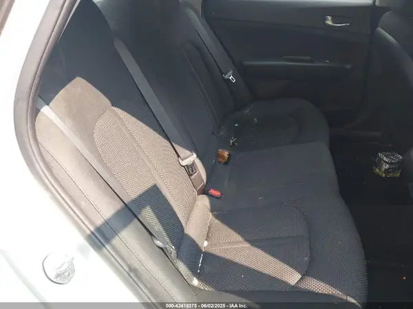 5XXGT4L31LG381038 2020 KIA OPTIMA - Image 8