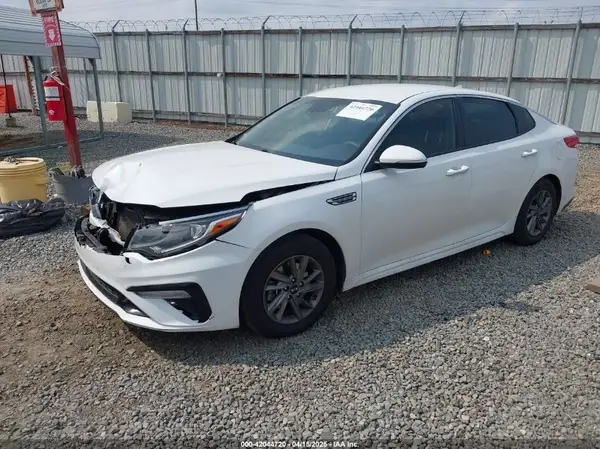 5XXGT4L31LG381346 2020 KIA OPTIMA - Image 2