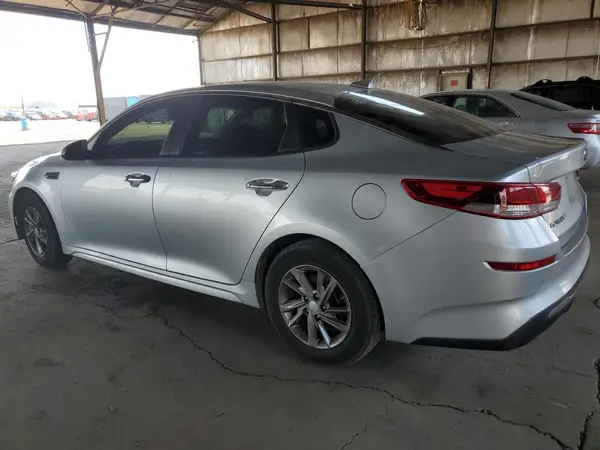5XXGT4L31LG382738 2020 KIA OPTIMA - Image 2