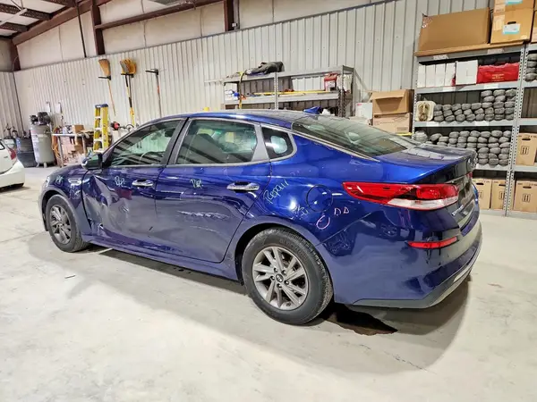 5XXGT4L31LG383095 2020 KIA OPTIMA - Image 2