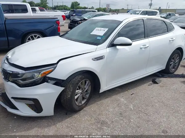 5XXGT4L31LG385624 2020 KIA OPTIMA - Image 2