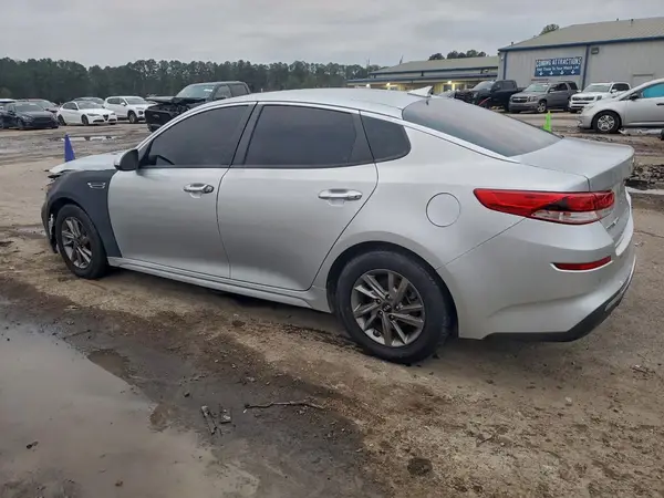 5XXGT4L31LG386238 2020 KIA OPTIMA - Image 2