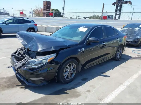 5XXGT4L31LG391665 2020 KIA OPTIMA - Image 2