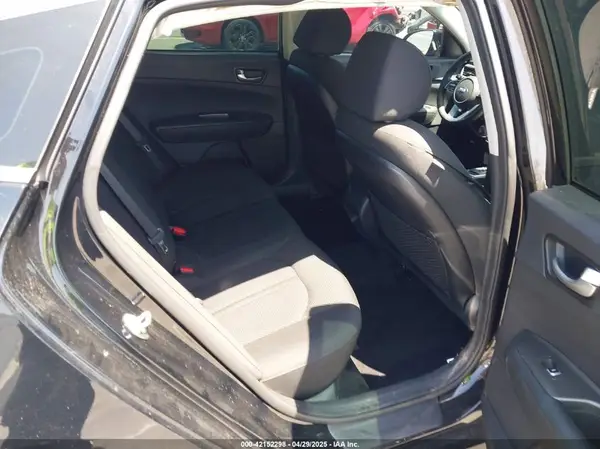 5XXGT4L31LG391665 2020 KIA OPTIMA - Image 8